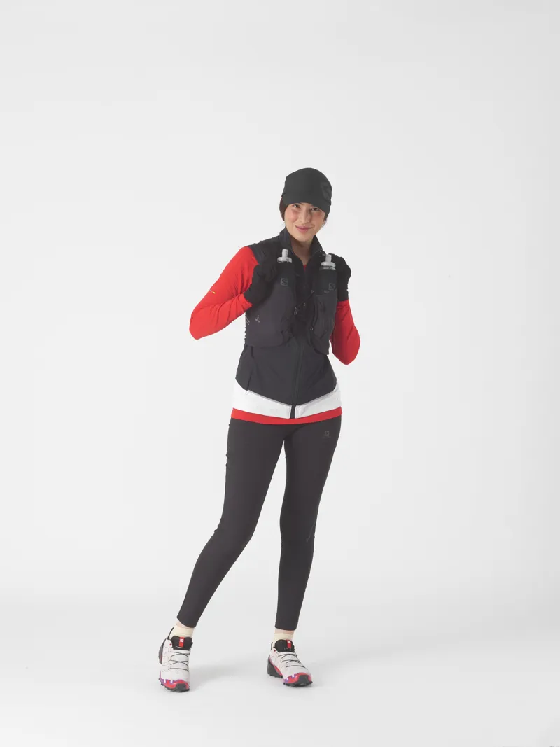 Salomon Women's Light Shell Vest Jacket in Deep Black-8